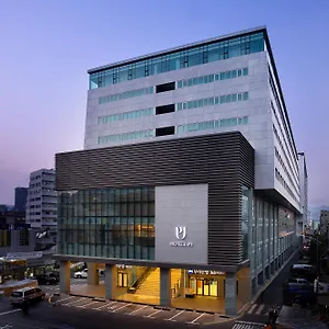 호텔 피제이 명동 ****