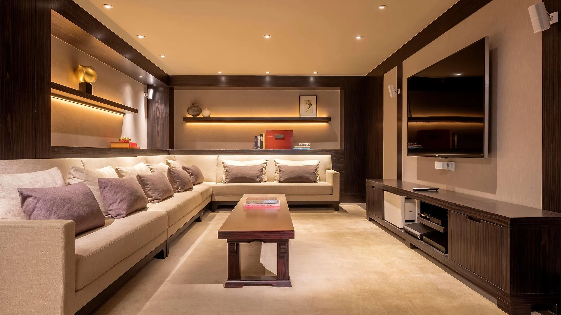Grand Hyatt Hong Kong Hotel