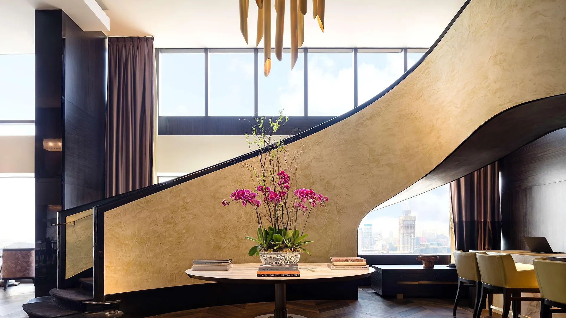Grand Hyatt Hong Kong Hotel 5*,